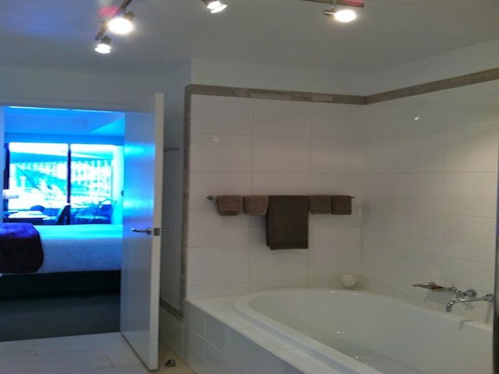 Flinders Wharf Apartments Melbourne Ruang foto